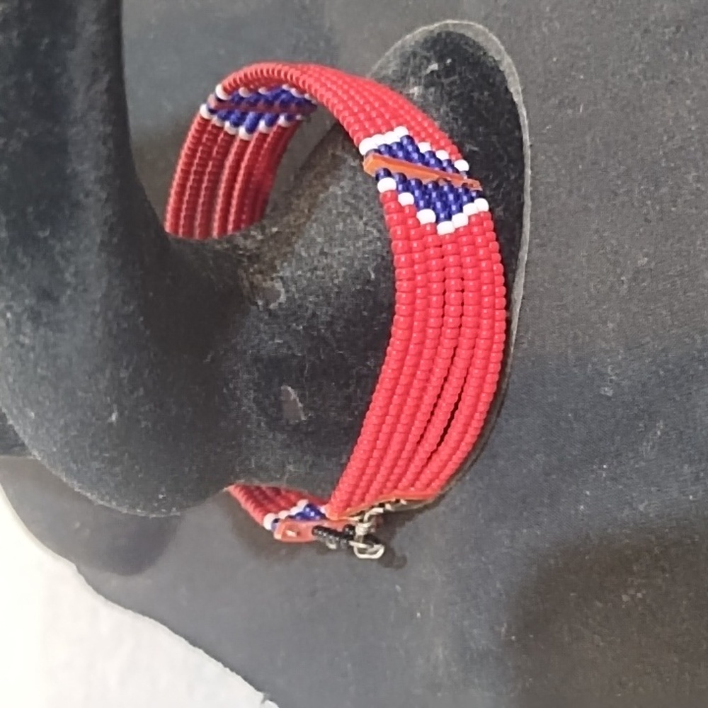 Beaded Bracelet - Picture 3 of 8